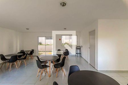 Apartamento para alugar com 35m², 2 quartos e sem vaga Apartamento para alugar com 35m², 2 quartos e sem vagaÁrea comum - Salão de festas