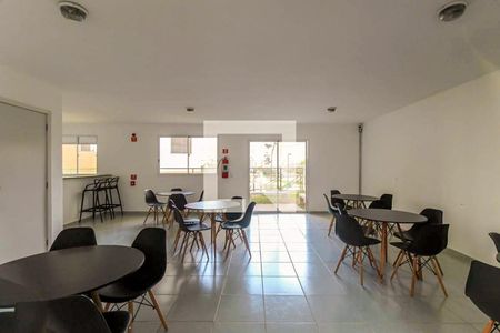 Apartamento para alugar com 35m², 2 quartos e sem vaga Apartamento para alugar com 35m², 2 quartos e sem vagaÁrea comum - Salão de festas