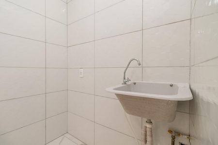 Apartamento para alugar com 35m², 2 quartos e sem vaga Apartamento para alugar com 35m², 2 quartos e sem vagaÁrea de Serviço