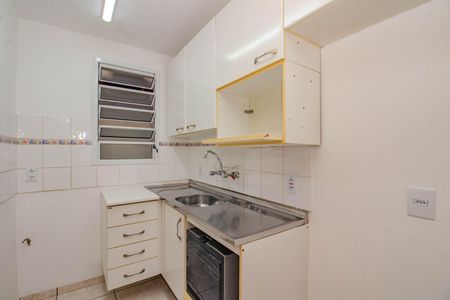 Casa à venda com 85m², 3 quartos e 2 vagas Casa à venda com 85m², 3 quartos e 2 vagasCozinha