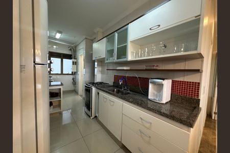 Apartamento à venda com 118m², 3 quartos e 2 vagas Apartamento à venda com 118m², 3 quartos e 2 vagasCozinha