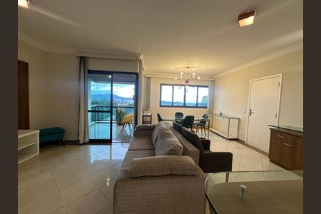 Apartamento à venda com 118m², 3 quartos e 2 vagas Apartamento à venda com 118m², 3 quartos e 2 vagasSala