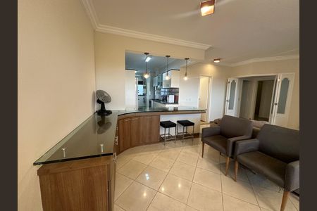 Apartamento à venda com 118m², 3 quartos e 2 vagas Apartamento à venda com 118m², 3 quartos e 2 vagasSala