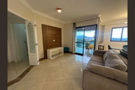 Apartamento à venda com 118m², 3 quartos e 2 vagas Apartamento à venda com 118m², 3 quartos e 2 vagasSala
