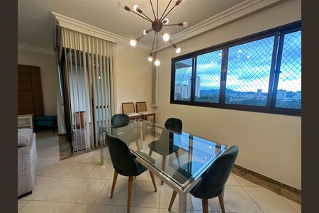 Apartamento à venda com 118m², 3 quartos e 2 vagas Apartamento à venda com 118m², 3 quartos e 2 vagasSala