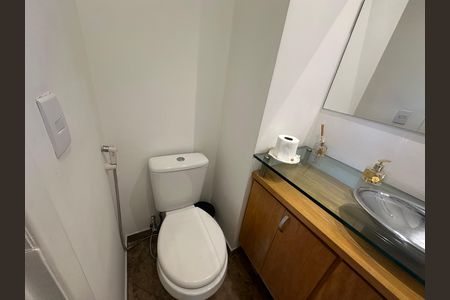 Apartamento à venda com 118m², 3 quartos e 2 vagas Apartamento à venda com 118m², 3 quartos e 2 vagasLavabo