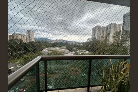 Apartamento à venda com 118m², 3 quartos e 2 vagas Apartamento à venda com 118m², 3 quartos e 2 vagasVaranda da Sala