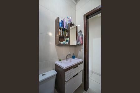 Casa para alugar com 130m², 3 quartos e 2 vagasBanheiro