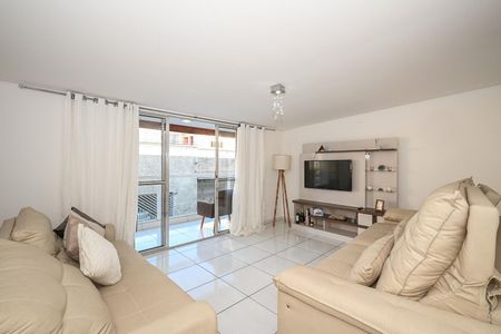 Sala de casa para alugar com 3 quartos, 130m² em Vila Sonia, São Paulo