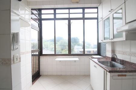 Casa para alugar com 300m², 3 quartos e 3 vagasÁrea de serviço