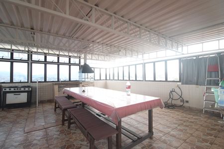 Casa para alugar com 300m², 3 quartos e 3 vagasTerraço