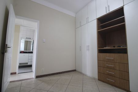 Casa para alugar com 300m², 3 quartos e 3 vagasSuíte