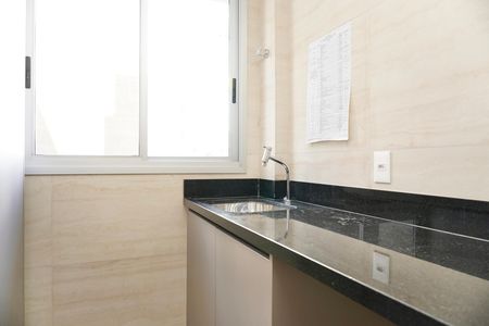 Apartamento para alugar com 85m², 2 quartos e 2 vagas Apartamento para alugar com 85m², 2 quartos e 2 vagasCozinha e Área de Serviço