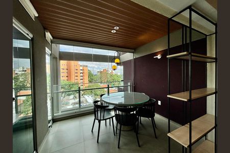 Apartamento à venda com 80m², 2 quartos e 2 vagas Apartamento à venda com 80m², 2 quartos e 2 vagasVaranda