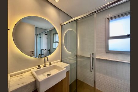 Apartamento à venda com 80m², 2 quartos e 2 vagas Apartamento à venda com 80m², 2 quartos e 2 vagasBanheiro da Suíte 1