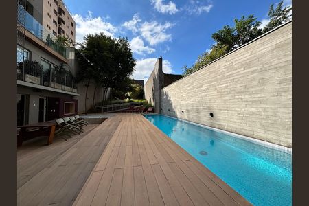 Apartamento à venda com 80m², 2 quartos e 2 vagas Apartamento à venda com 80m², 2 quartos e 2 vagasÁrea comum - Piscina