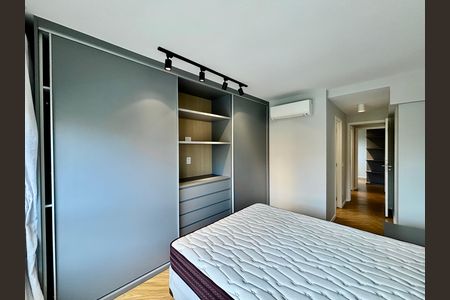 Apartamento à venda com 80m², 2 quartos e 2 vagas Apartamento à venda com 80m², 2 quartos e 2 vagasSuite