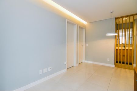Apartamento para alugar com 43m², 2 quartos e 1 vagaSala