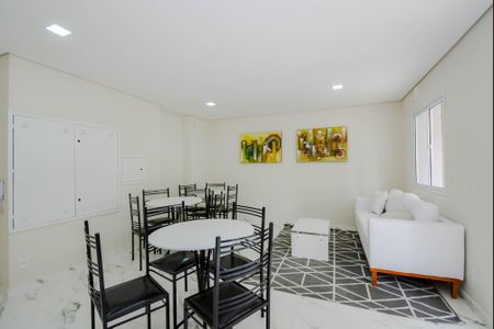 Apartamento para alugar com 43m², 2 quartos e 1 vagaÁrea comum
