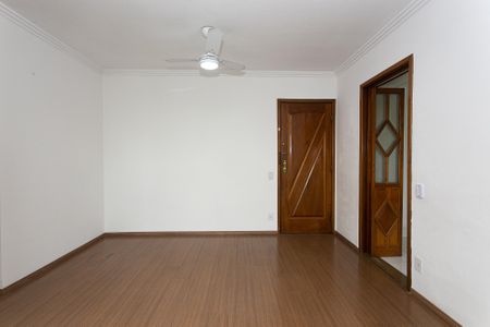 Apartamento para alugar com 51m², 2 quartos e 1 vaga Apartamento para alugar com 51m², 2 quartos e 1 vagaSala