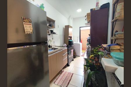 Cozinha de apartamento para alugar com 2 quartos, 31m² em Grand Ville, Uberlândia