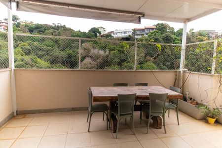 Apartamento à venda com 133m², 2 quartos e 1 vagaVista da Sala