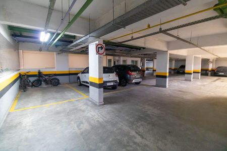 Apartamento à venda com 133m², 2 quartos e 1 vagaÁrea comum
