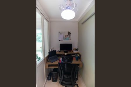 Apartamento à venda com 133m², 2 quartos e 1 vagaEscritório