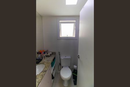Apartamento à venda com 133m², 2 quartos e 1 vagaBanheiro da Suíte