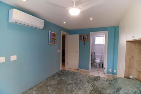 Apartamento à venda com 133m², 2 quartos e 1 vagaSuíte 