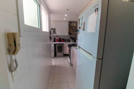 Apartamento à venda com 133m², 2 quartos e 1 vagaCozinha e Área de Serviço