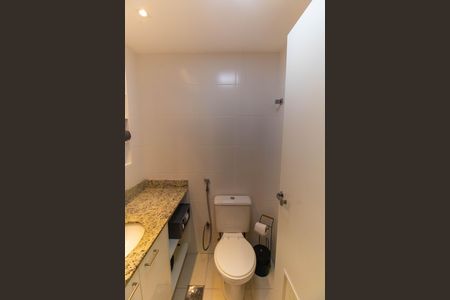 Apartamento à venda com 133m², 2 quartos e 1 vagaBanheiro Social