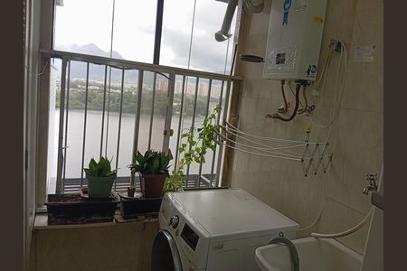 Apartamento à venda com 90m², 2 quartos e 2 vagas Apartamento à venda com 90m², 2 quartos e 2 vagasÁrea de serviço