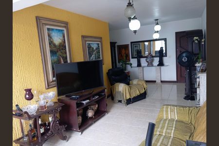 Apartamento à venda com 90m², 2 quartos e 2 vagas Apartamento à venda com 90m², 2 quartos e 2 vagasSala
