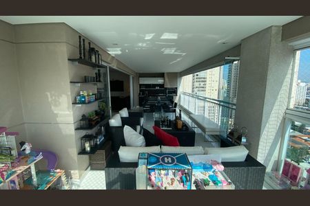 Foto 01 de apartamento à venda com 3 quartos, 206m² em Vila Romana, São Paulo