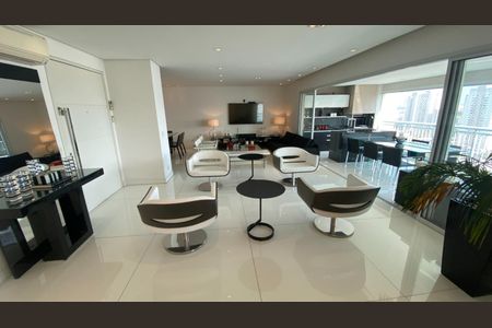 Apartamento à venda com 206m², 3 quartos e 3 vagas Apartamento à venda com 206m², 3 quartos e 3 vagasFoto 02