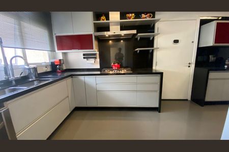 Apartamento à venda com 206m², 3 quartos e 3 vagas Apartamento à venda com 206m², 3 quartos e 3 vagasFoto 69