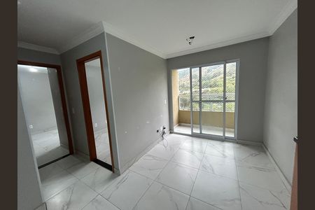Sala de apartamento à venda com 2 quartos, 45m² em Água Santa, Rio de Janeiro