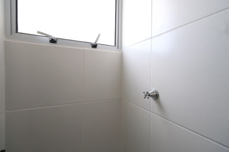 Banheiro de apartamento para alugar com 2 quartos, 43m² em Jardim America da Penha, São Paulo