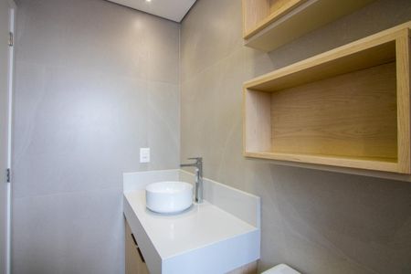 Apartamento à venda com 79m², 2 quartos e 2 vagas Apartamento à venda com 79m², 2 quartos e 2 vagasBanheiro social