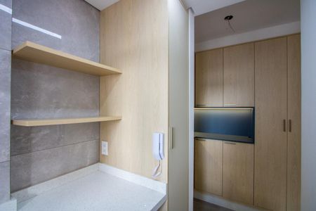 Apartamento à venda com 79m², 2 quartos e 2 vagas Apartamento à venda com 79m², 2 quartos e 2 vagasÁrea de serviço