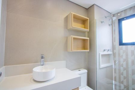 Apartamento à venda com 79m², 2 quartos e 2 vagas Apartamento à venda com 79m², 2 quartos e 2 vagasBanheiro social