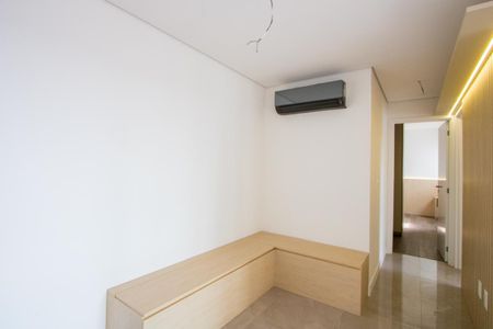 Sala de apartamento à venda com 2 quartos, 79m² em Campestre, Santo André