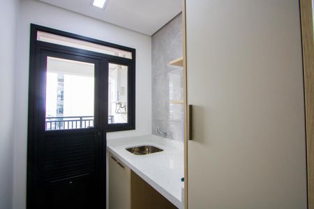 Apartamento à venda com 79m², 2 quartos e 2 vagas Apartamento à venda com 79m², 2 quartos e 2 vagasÁrea de serviço