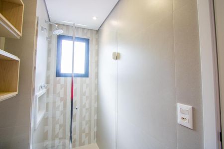 Apartamento à venda com 79m², 2 quartos e 2 vagas Apartamento à venda com 79m², 2 quartos e 2 vagasBanheiro social