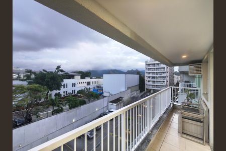 Apartamento para alugar com 2 quartos, 61m² em Taquara, Rio de Janeiro