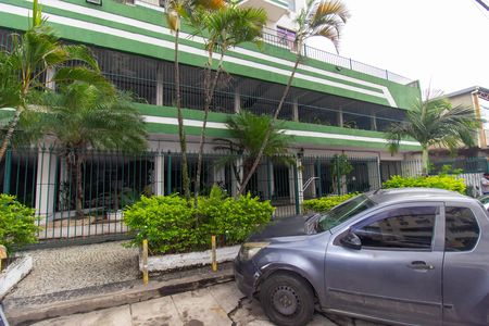 Apartamento à venda com 85m², 2 quartos e 1 vaga Apartamento à venda com 85m², 2 quartos e 1 vagaFachada