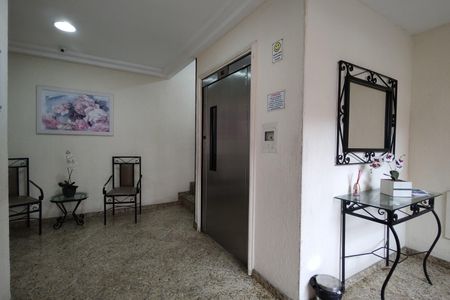 Apartamento para alugar com 73m², 3 quartos e 2 vagasHall de entrada