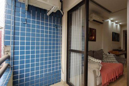 Apartamento para alugar com 73m², 3 quartos e 2 vagasVaranda