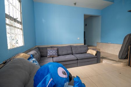Casa para alugar com 636m², 3 quartos e 3 vagas Casa para alugar com 636m², 3 quartos e 3 vagasSala